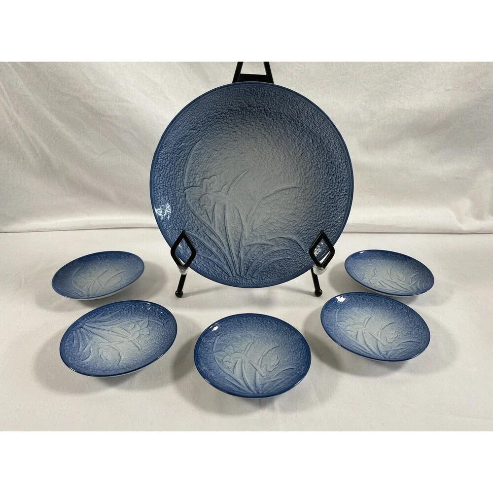Lot of 6 Arita Mansen-style Blue White flower Textured Plate Porcelain Japan
